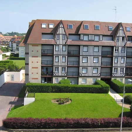 Lagrange Les Residences 3*