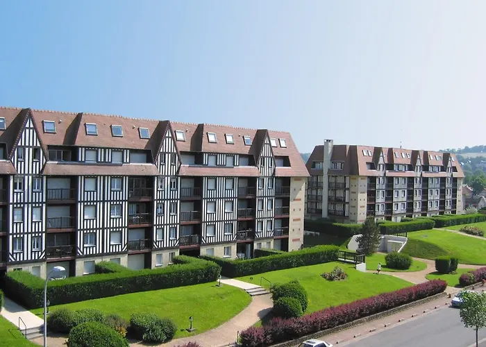 Lagrange Les Résidences Apartahotel 3*